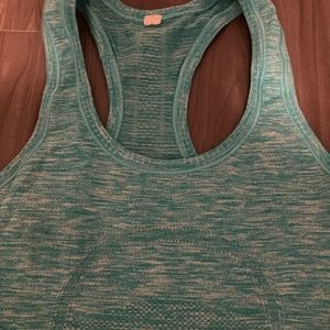 Lululemon run swiftly tank 4